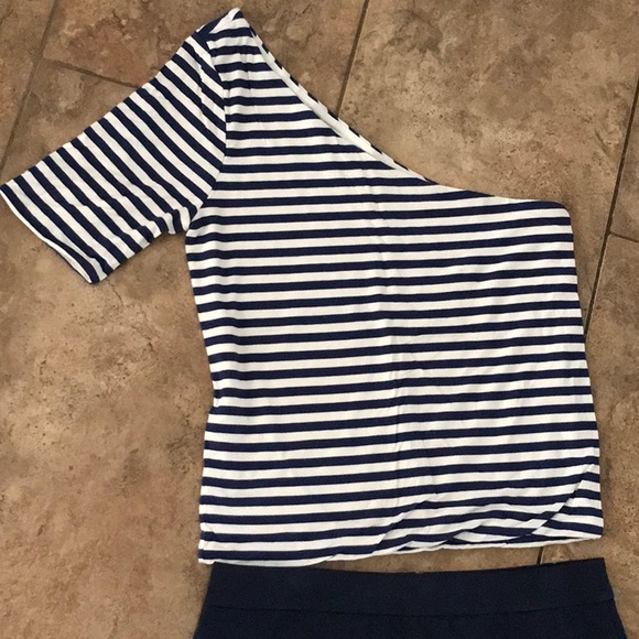 J. Crew Tops - J Crew one shoulder navy stripe t shirt nautical vacation style! Lined